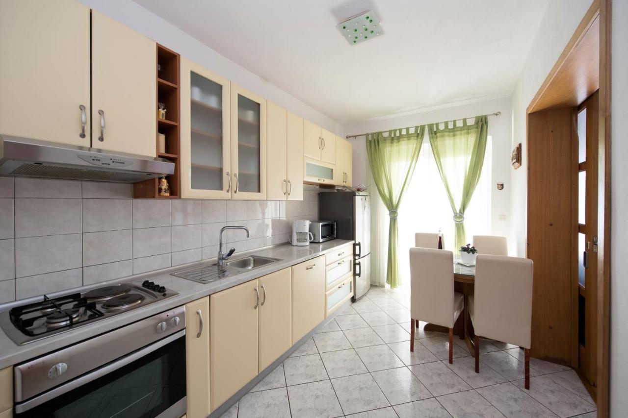 Apartment Brela 16603B المظهر الخارجي الصورة